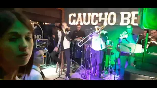 Miguel Cufos-Amores como el nuestro(en vivo)-