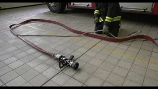Fire Service - Tying a Rolling Hitch for Hauling aloft a 45mm Hose