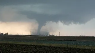 RAW: KCCI Stormchaser captures tornado on the ground near Gilmore City