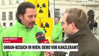 Orban-Besuch in Wien: Greenpeace-Demo vor Kanzleramt