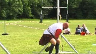 WEIGHT FOR HEIGHT  WORLD RECORD 18' 10'' NAAS HIGHLAND GAMES 2011