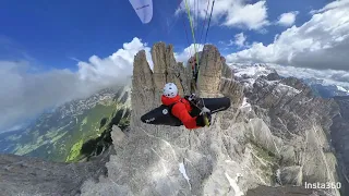 Discover the Dolomites with Paragliding