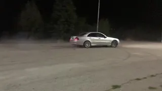 Mercedes w211 e320 cdi drift