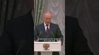 Putin presents state awards to Russian women