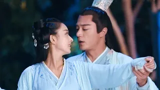 Handsome kungfu master trains his girl hand by hand🥰 #zhaoliying