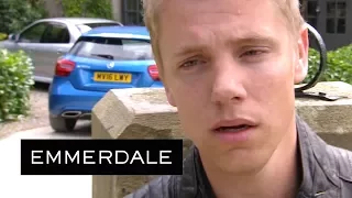 Emmerdale - Robert's Heart Breaks When He Sees Who Aaron Is With