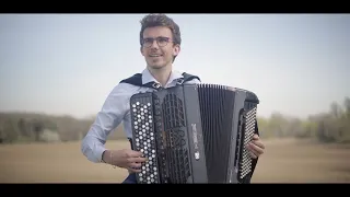 Flight of the Bumblebee - Rimsky-Korsakov | Milan Řehák - accordion [OFFICIAL VIDEO]
