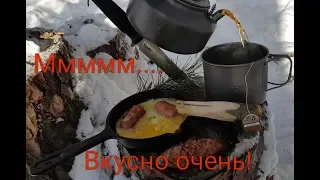 Финская свеча из бревна и готовка на ней.