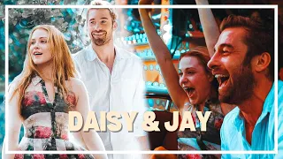 Daisy & Jay ┃BAREFOOT