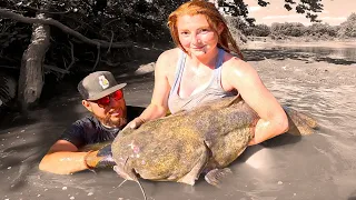 Missouri Family Wrestles Giant Catfish!!! Kid's Birthday wish is to try Noodling!!