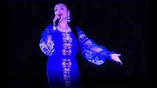 Andriana  Artemyak, Ukrainian Folk Medley