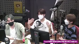 YoungK, Straykids Lee Know, Seungmin Reaction to TWICE "Cheer Up" [DEKKIRA]