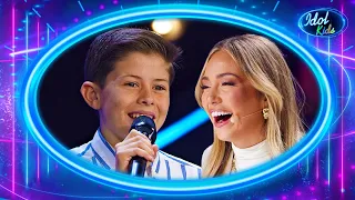 ANA MENA and this little contestant sing TOGETHER "SE ILUMINABA"