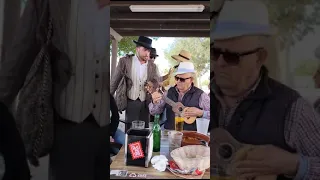 Nicolás Toledo en la fiesta de Tetir con su amigo Panchote.2023.(2)