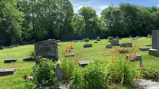 The Grave of Shannon Hoon from Blind Melon