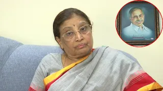 Interview with YS Vivekananda Reddy Wife Sowbhagyamma| శత్రువులు ఇంట్లోనే ఉన్నారని గుర్తించలేక పోయా