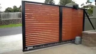 Cantilever Sliding Gate