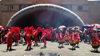 Bailando WITITIS en la U.M.S.A., en la Alasita 2024 - Ballet Folklórico Nueva Esperanza