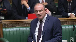 Ed Davey calls on the Conservatives to apologise for their economic chaos