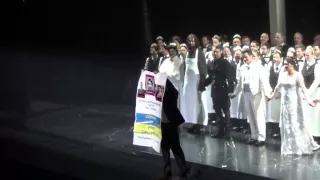 Anti - Putin protest on the Metropolitan Opera Stage