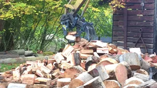 The Wood Splitter In Action