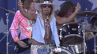 Vince Neil - Smoking In the Boys Room (Live at Farm Aid 1986)
