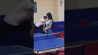 Cute Girl is Attracted by Table Tennis Skills! #shorts #tabletennis #乒乓 #cutegirl