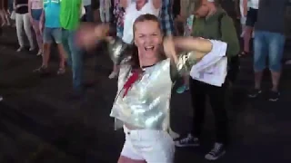 Ирина Пироженкова танцует на FIFA Fan fest