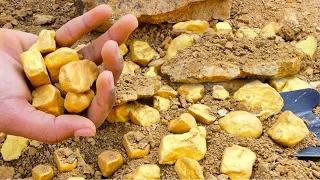 wow amazing finding treasure at mountain _gold miner so exciting that expensive discovered