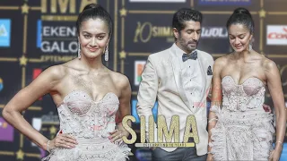 Shubra Aiyappa looking Gorgeous in White arrives at SIIMA Awards 2022 | 4K Video