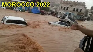 Terrible flooding in Morocco, torrents of water wash away houses and cars.