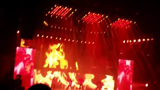 Chris Brown - New Flame | One Hell Of A Nite Tour