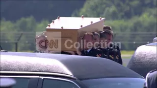 MH17:COFFINS REMOVED FROM PLANE AT EINDHOVEN