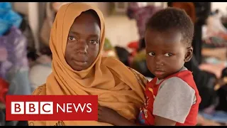 Abandoned refugees living on Libya's streets in appalling conditions - BBC News