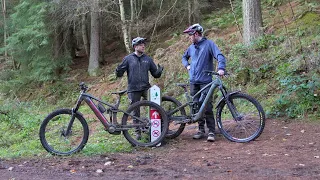 ENDURO MTB RACER TESTS TREK RAIL V Trek Fuel EXE ELECTRIC MOUNTAIN BIKES - Which Should You ChoosE?