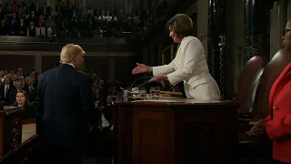 No Trump-Pelosi handshake at start of speech