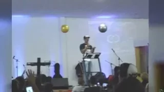 Thiagão - Só Tua Graça Me Basta AO VIVO EM LONDRINA.!