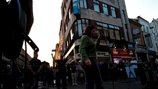 Allie Sherlock & The 3 Busketeers playing Beggin'