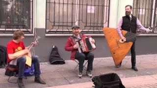 хороша страна Болгария.трио музыкантов