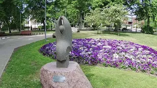 Palanga central sculpture park. Palangan keskusveistospuisto. 帕兰加中央雕塑公园 ਪਾਲੰਗਾ ਕੇਂਦਰੀ ਮੂਰਤੀ ਪਾਰਕ