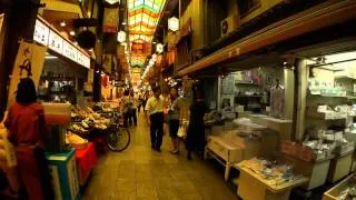 京の台所・錦市場を歩く