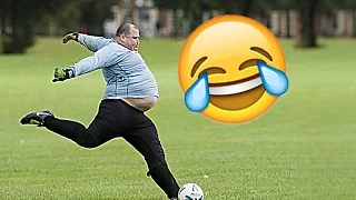 Best Sunday League Football Vines | Tackles, Fights and Goals