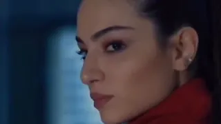 Привлекательная турецкая актриса Мелиса Памук°