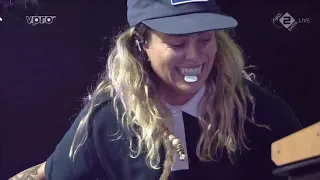 Tash Sultana Live at Lowlands 2022 (Full Show)