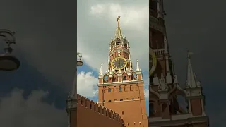 Красная Площадь, бой курантов, и гимн россии