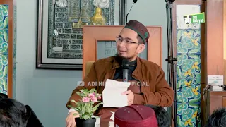 [HD] Tanya Jawab UAH: Keutamaan Penghafal Al Qur’an