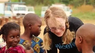 Mia Farrow says 'seeds of genocide' in Central Africa