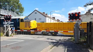 Level Crossing - Station Street, Long Eaton