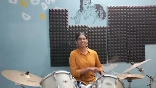 Muthaduthey Muthaduthey | Nallavanukku Nallavan | SPB | Drum Cover | Swetha Seshadri