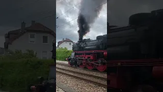 🚂Dampflok 58 311 mit viel Rauch ins Albtal #dampflok #dampfzug #train #steamtrain #steamlocomotive